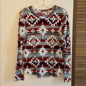 No Boundaries Long Sleeve Top EUC.